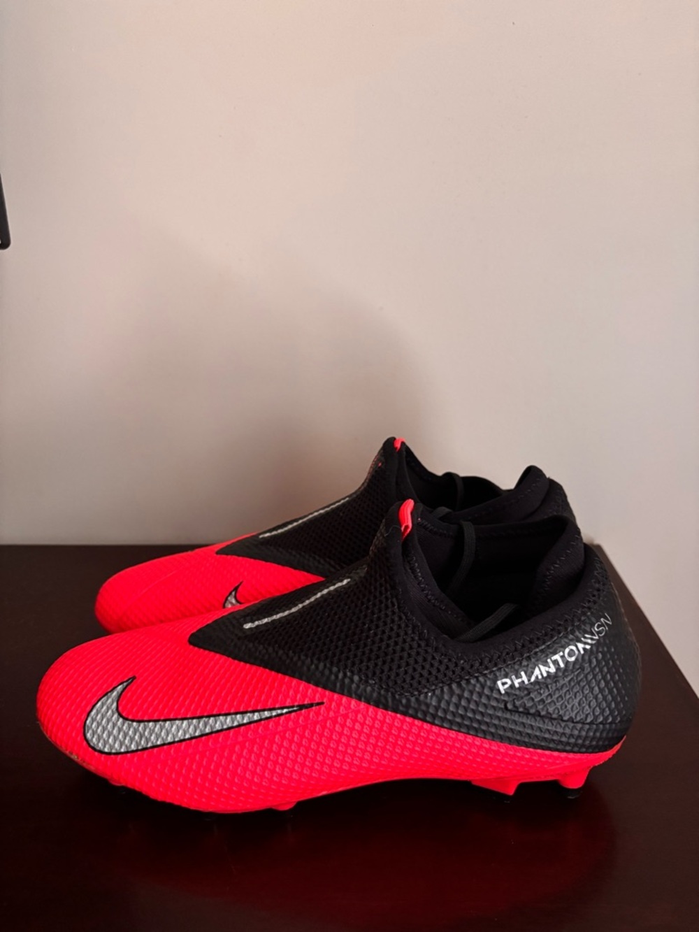 Nike Phantom Vision 2 Elite FG Soccer Cleats - Laser/Crimson Black